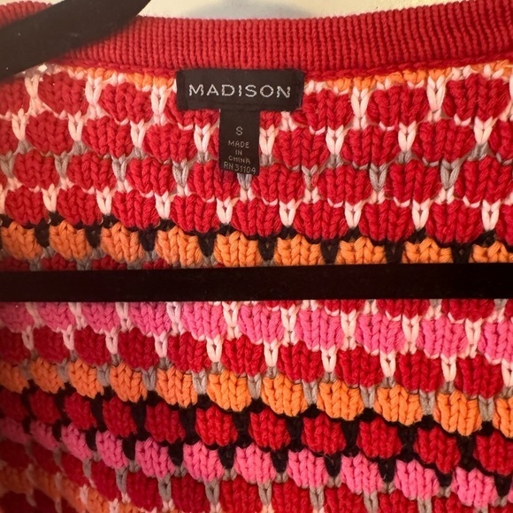 Madison Red crochet cardigan size small - Picture 3 of 5